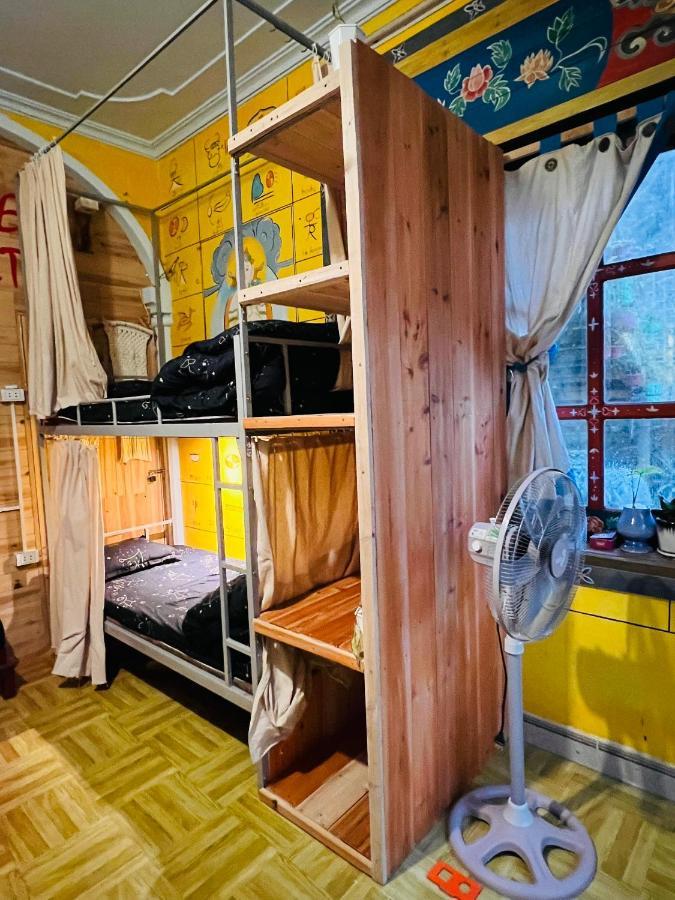 Апартаменты Saigonese Trekking House Шапа Экстерьер фото
